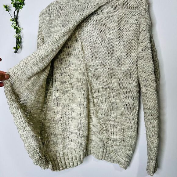 Paper Crane Ivory Tan Silver Sweater Flyaway Back - Picture 10 of 10